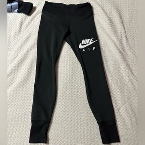 NIKE WORKOUT LEGGINGS